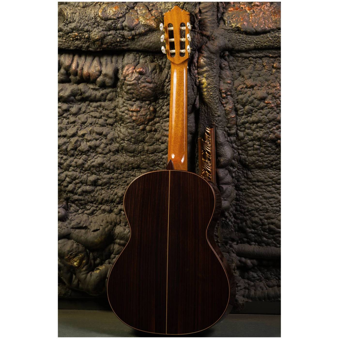 dt28156_30534_2692928-1400x1400 1