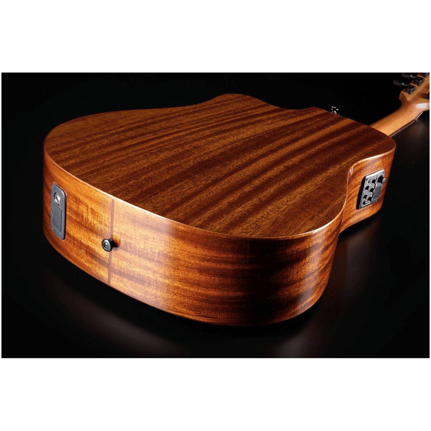 dt55985_86246_1118154-1400x1400 1