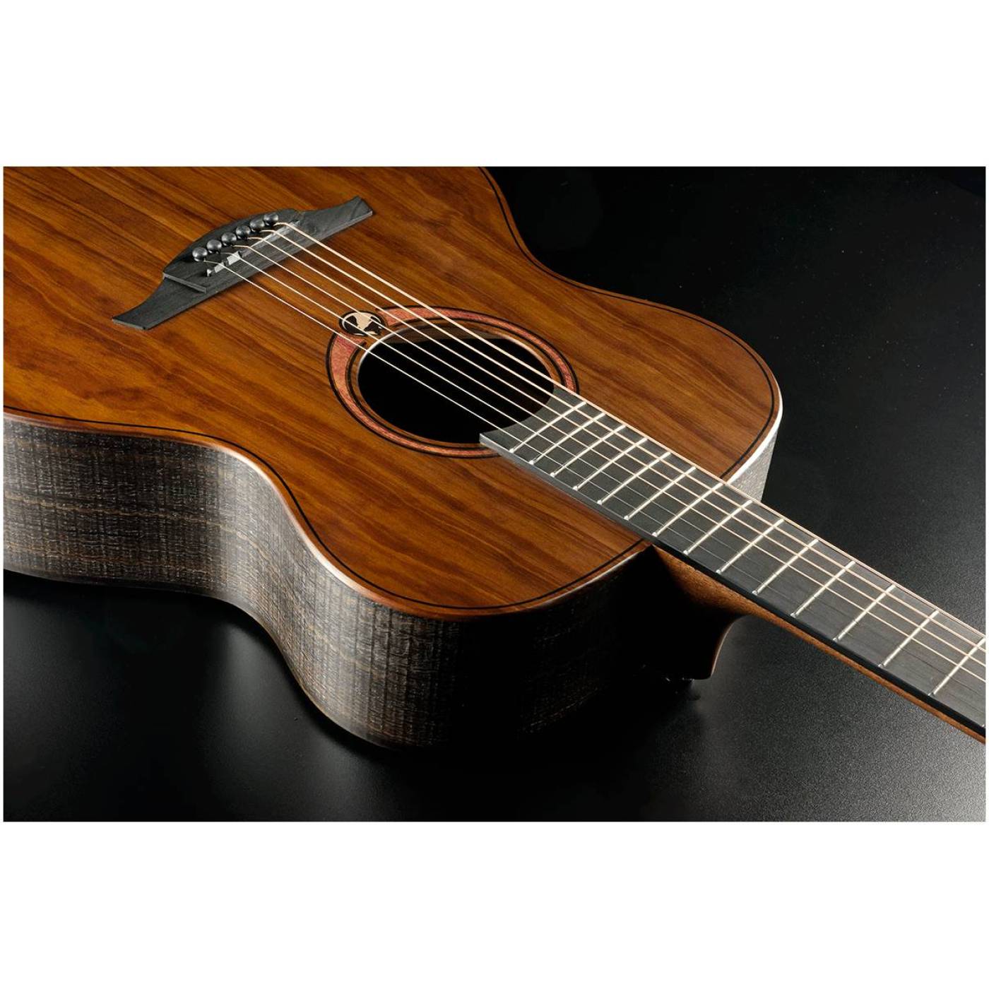 dt76764_83971_1147276-1400x1400 1